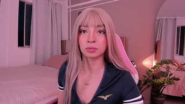 Snapshot of EmystarX chatting on 6, 6, 2026 EmystarX online show from 6, 6, 2026