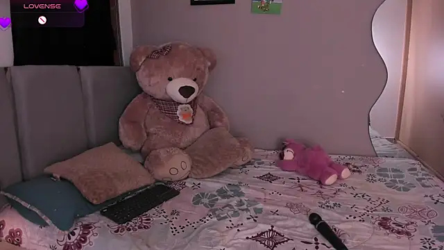 Snapshot of EmystarX chatting on 2, 8, 2026 EmystarX online show from 2, 8, 2026