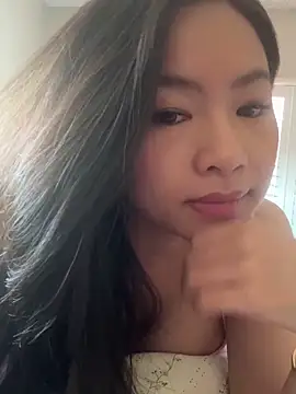 KaraMeii online show from 9, 9, 2025