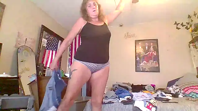 Bored Grandma online show from 30, 9, 2025