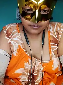 Snapshot of mimi87hoty chatting on 28, 4, 2026 mimi87hoty online show from 28, 4, 2026