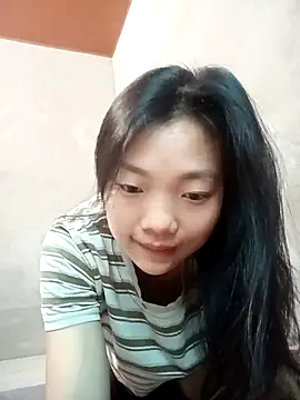 Ananine online show from 6, 4, 2026