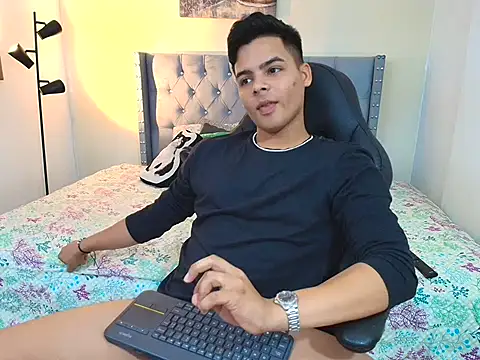 stewart mateo  online show from 20, 9, 2025