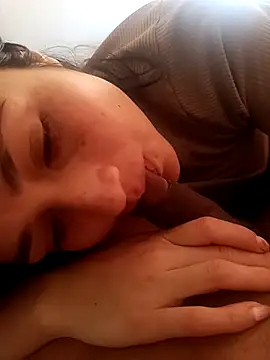 Caroalexiss online show from 20, 10, 2025