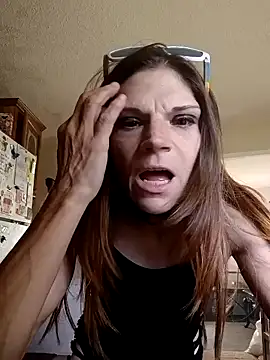 THATgirlUwont4get online show from 13, 9, 2025