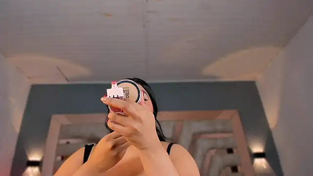 Snapshot of BellaBoobs_ chatting on 25, 10, 2025 BellaBoobs online show from 25, 10, 2025