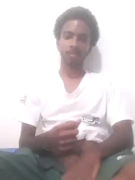 Snapshot of Ostall chatting on 17, 9, 2025 Ostall online show from 17, 9, 2025