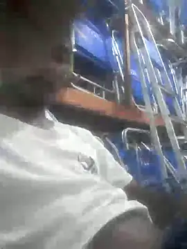 Snapshot of Ostall chatting on 1, 10, 2025 Ostall online show from 1, 10, 2025