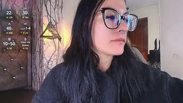 Zami Escobar of online show from 23, 11, 2025