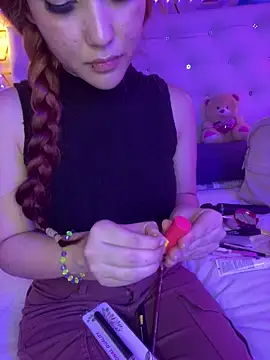 Snapshot of Ashly_cutee chatting on 4, 2, 2026 Ashly cutee online show from 4, 2, 2026