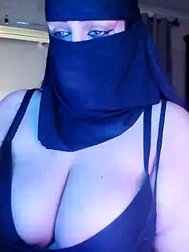 lilyan12 online show from 8, 3, 2026