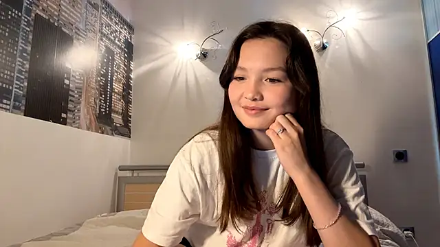 KiraVelvet online show from 20, 9, 2025