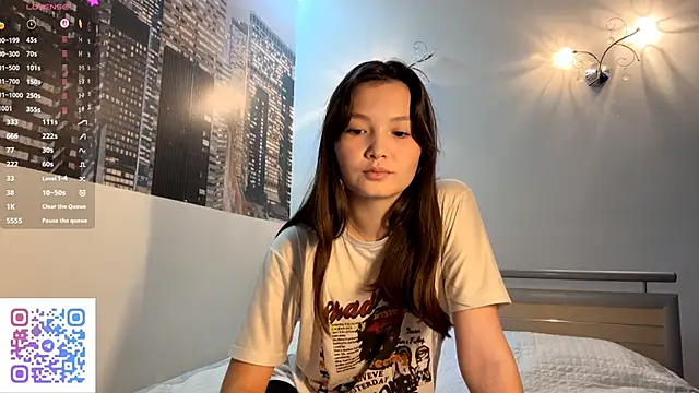 KiraVelvet online show from 28, 9, 2025