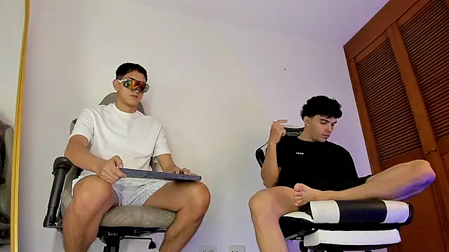 sotooliver3 online show from 22, 2, 2026