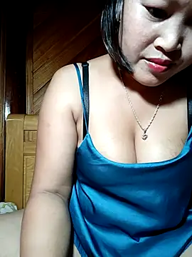 maycuc123 online show from 14, 10, 2025