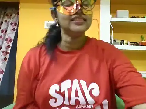Snapshot of kavya1 chatting on 26, 9, 2025 kavya1 online show from 26, 9, 2025