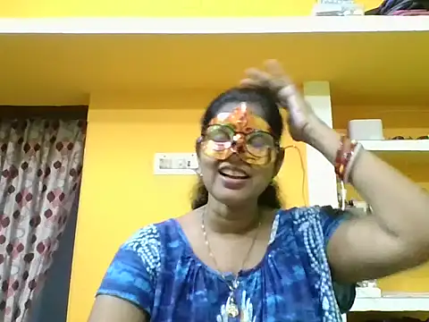 Snapshot of kavya1 chatting on 27, 9, 2025 kavya1 online show from 27, 9, 2025