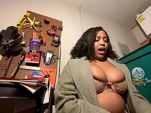 princesslivv online show from 19, 12, 2025