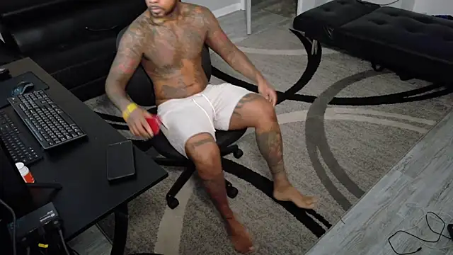 Snapshot of SLANGONDEMHOES chatting on 16, 9, 2025 SLANGONDEMHOES online show from 16, 9, 2025