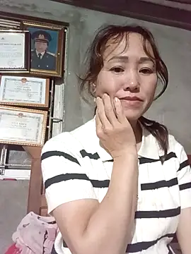 Snapshot of Fienjr chatting on 29, 9, 2025 Fienjr online show from 29, 9, 2025