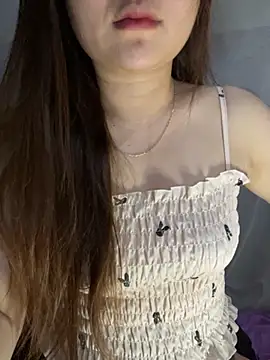 Hinne07 online show from 17, 9, 2025