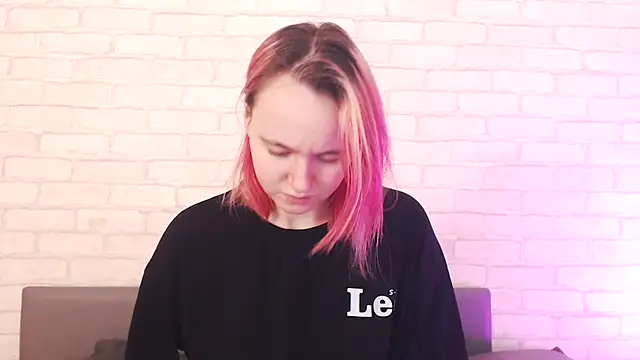 Ericha Stone online show from 19, 12, 2025