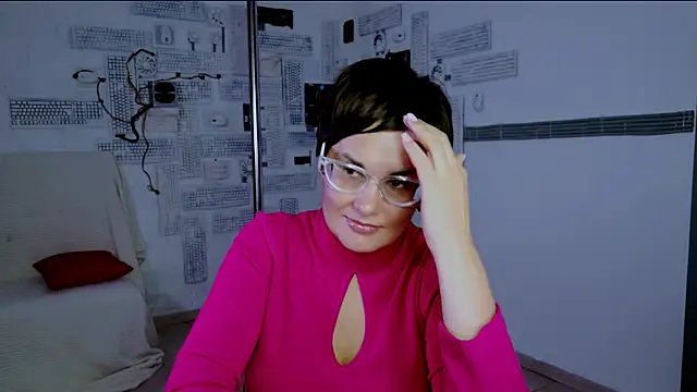 LauraDavidsons online show from 8, 10, 2025