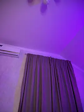 YourLittleDevil online show from 3, 2, 2026