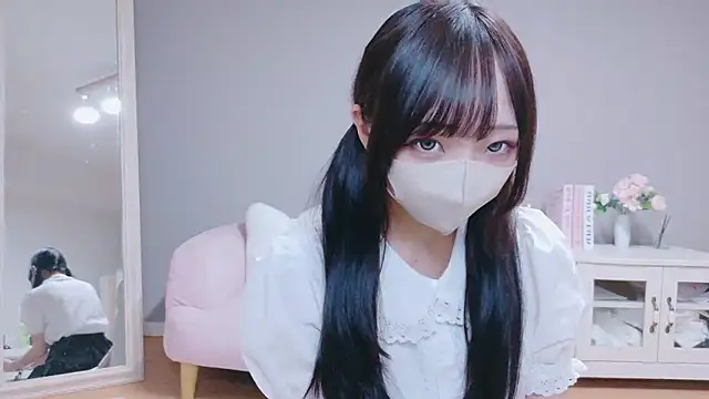 Snapshot of Mashiro-chan chatting on 20, 9, 2025 Mashiro-chan online show from 20, 9, 2025