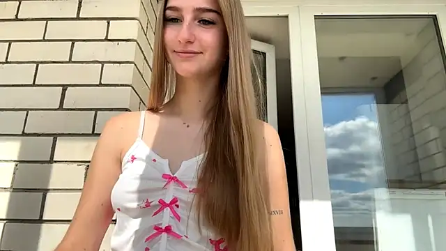 SweetJinny88 online show from 12, 9, 2025