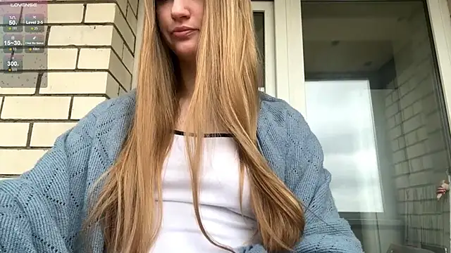 SweetJinny88 online show from 13, 10, 2025