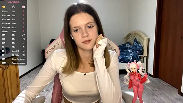 VibeQueenLucy online show from 20, 9, 2025