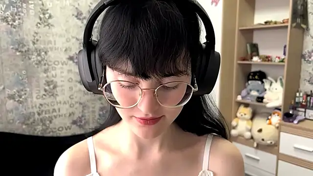 Snapshot of FakeLamb chatting on 20, 9, 2025 FakeLamb online show from 20, 9, 2025