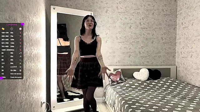 Snapshot of FakeLamb chatting on 11, 10, 2025 FakeLamb online show from 11, 10, 2025