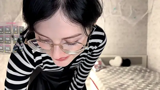 Snapshot of FakeLamb chatting on 31, 10, 2025 FakeLamb online show from 31, 10, 2025