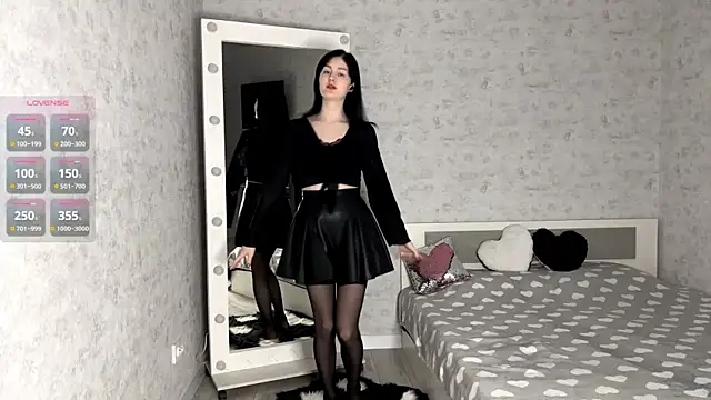 Snapshot of FakeLamb chatting on 12, 11, 2025 FakeLamb online show from 12, 11, 2025