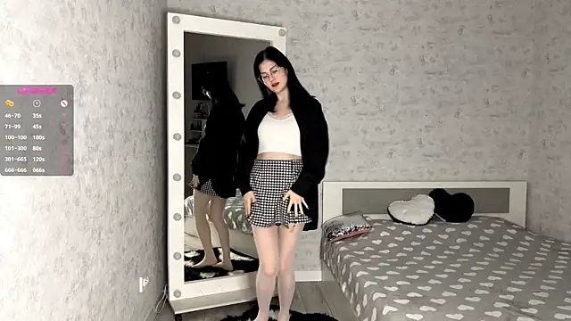 Snapshot of FakeLamb chatting on 21, 11, 2025 FakeLamb online show from 21, 11, 2025