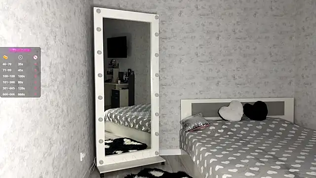 Snapshot of FakeLamb chatting on 24, 11, 2025 FakeLamb online show from 24, 11, 2025