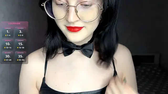 FakeLamb online show from 4, 4, 2026