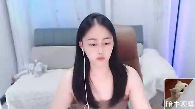 Snapshot of BOBO-jiang chatting on 5, 10, 2025 BOBO-jiang online show from 5, 10, 2025