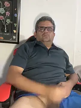 Snapshot of Katracho6969 chatting on 12, 2, 2026 Katracho6969 online show from 12, 2, 2026