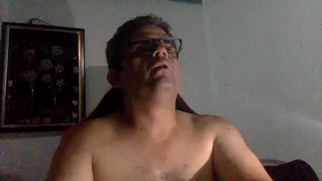 Snapshot of Katracho6969 chatting on 21, 4, 2026 Katracho6969 online show from 21, 4, 2026