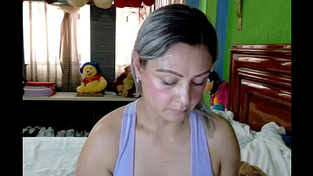 Snapshot of _Charlize_theron_ chatting on 9, 5, 2026 Charlize theron online show from 9, 5, 2026