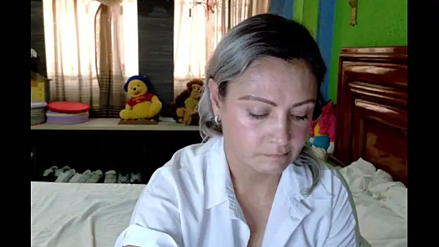 Snapshot of _Charlize_theron_ chatting on 15, 5, 2026 Charlize theron online show from 15, 5, 2026