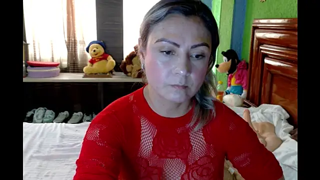 Snapshot of _Charlize_theron_ chatting on 22, 5, 2026 Charlize theron online show from 22, 5, 2026