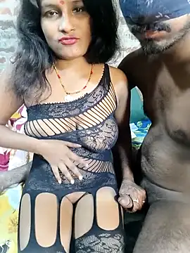 sexy-couple77 online show from 12, 10, 2025