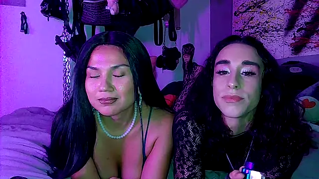 xoFrankie online show from 11, 9, 2025