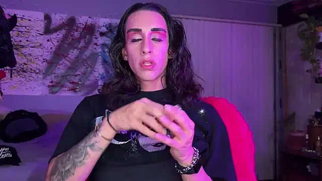 xoFrankie online show from 2, 10, 2025