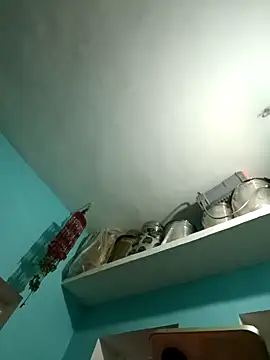 Meenu chauhan online show from 30, 10, 2025