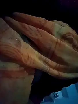 Meenu chauhan online show from 31, 10, 2025